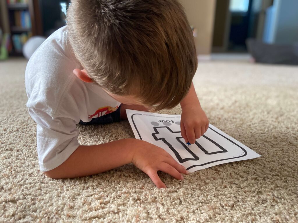 Using pincer grasp for pin art