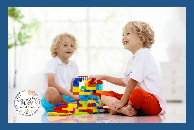 Preschoolers building blocks